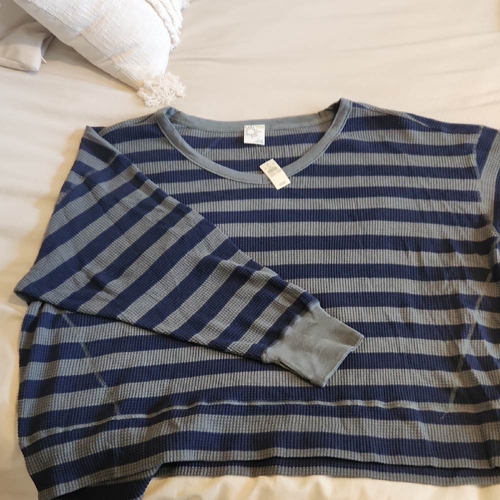 NWT- Aerie/Offline Shirt